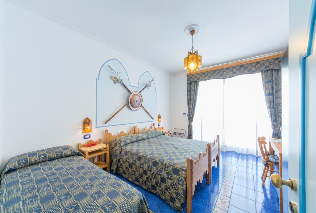 Riviera B&B Rooms 마이오리 객실 사진