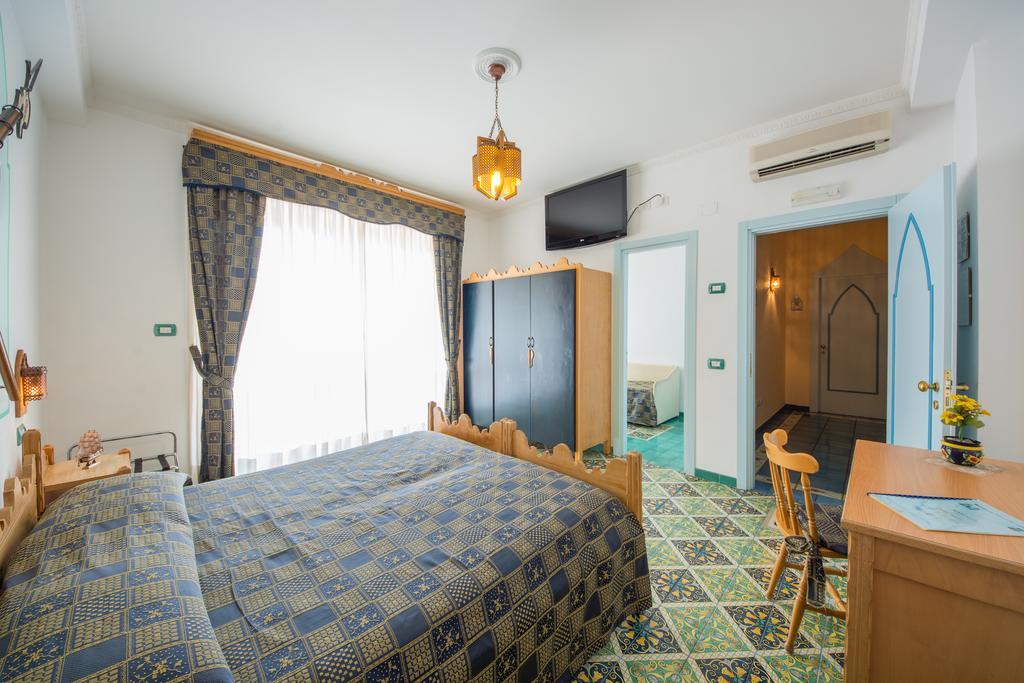 Riviera B&B Rooms 마이오리 외부 사진